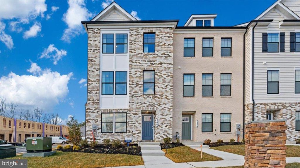 7432 CALM RETREAT BLVD, Brandywine, MD 20613