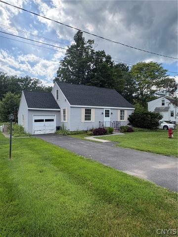 8269 Oswego Road, Clay, NY 13090