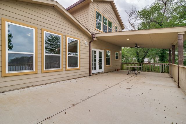 162 Oak Hills Drive, Mabank, TX 75156