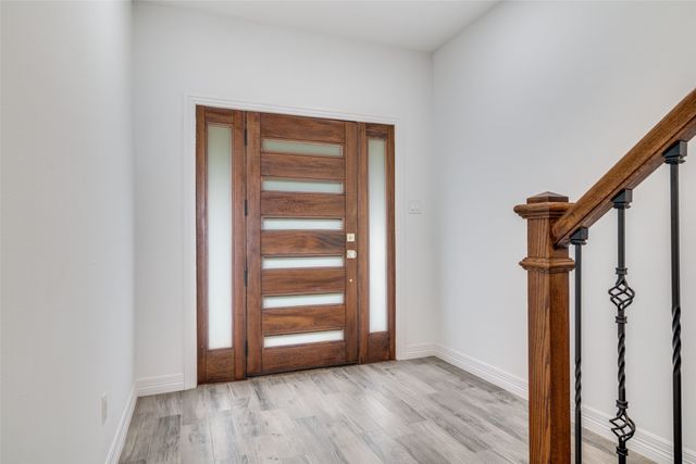 162 Oak Hills Drive, Mabank, TX 75156