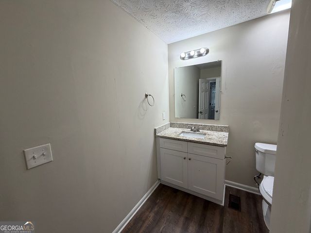 99 Wilson Circle, Newnan, GA 30263