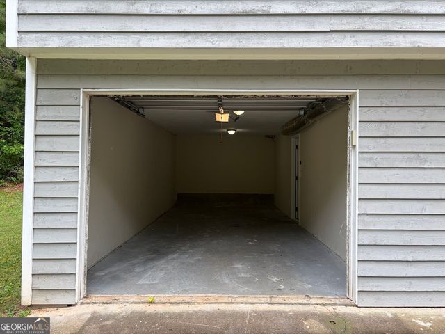 99 Wilson Circle, Newnan, GA 30263