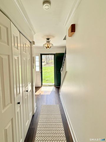 33 Steep Hill Road, Seymour, CT 06483