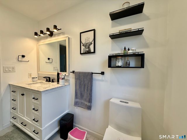 33 Steep Hill Road, Seymour, CT 06483