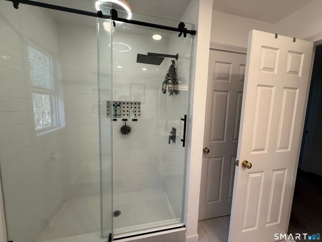 33 Steep Hill Road, Seymour, CT 06483