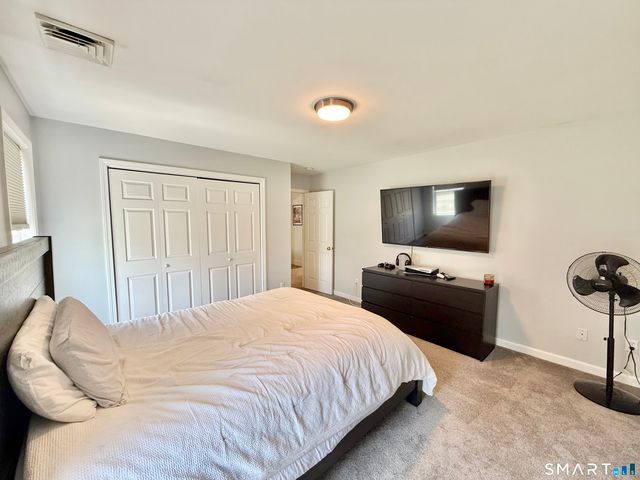 33 Steep Hill Road, Seymour, CT 06483