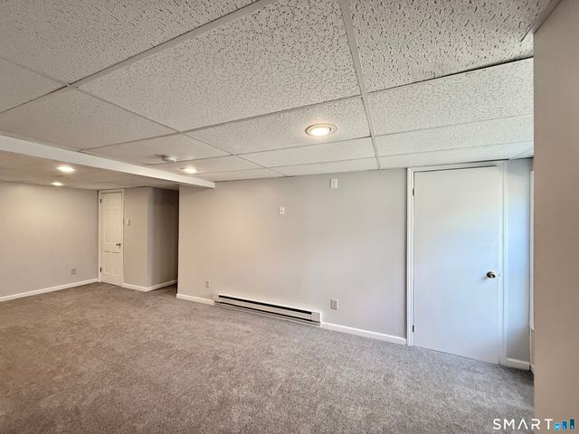 33 Steep Hill Road, Seymour, CT 06483