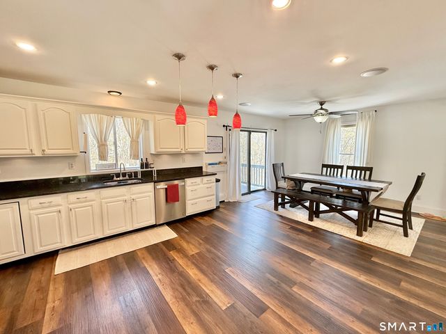 33 Steep Hill Road, Seymour, CT 06483