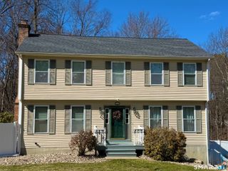 33 Steep Hill Road, Seymour, CT 06483
