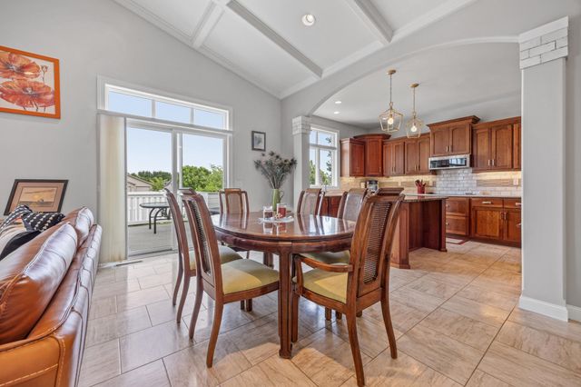 724 Northridge Way, West Fargo, ND 58078