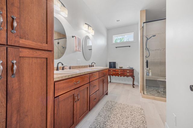 724 Northridge Way, West Fargo, ND 58078