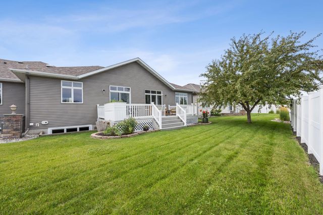 724 Northridge Way, West Fargo, ND 58078