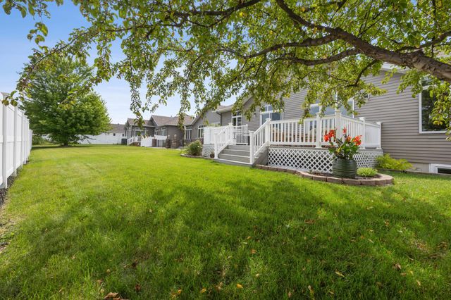 724 Northridge Way, West Fargo, ND 58078