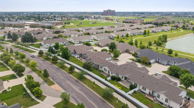 724 Northridge Way, West Fargo, ND 58078