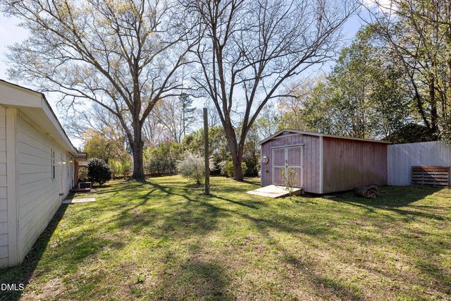 205 John Street, Louisburg, NC 27549