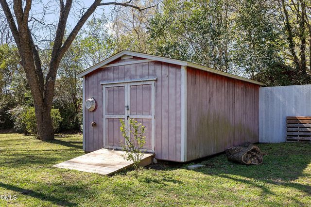 205 John Street, Louisburg, NC 27549