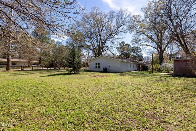 205 John Street, Louisburg, NC 27549