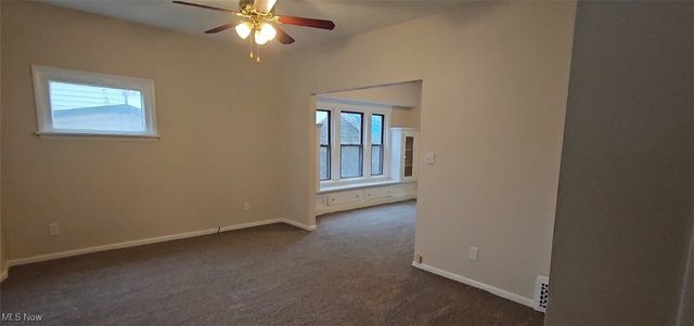 3272 W 88th Street, Cleveland, OH 44102