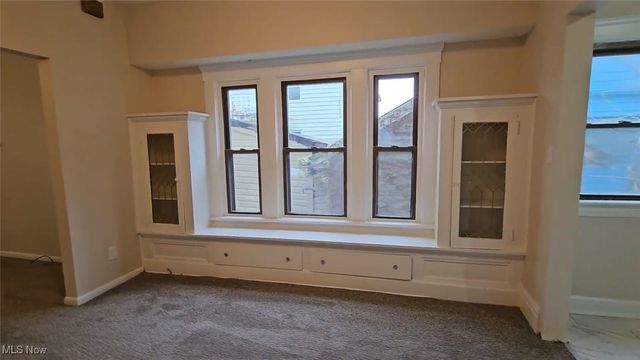 3272 W 88th Street, Cleveland, OH 44102