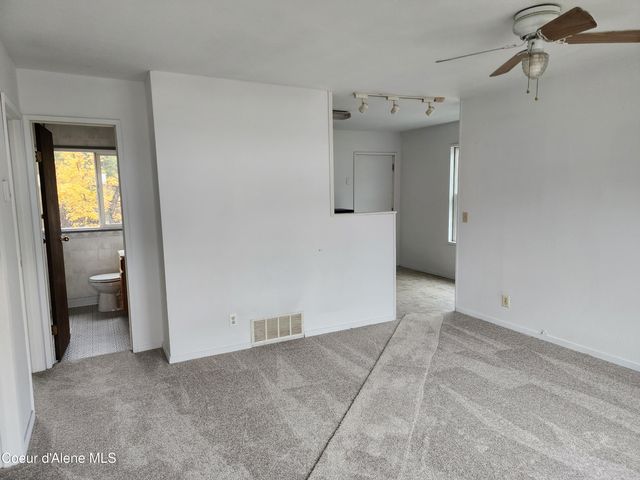 405 W Brown Ave, Kellogg, ID 83837