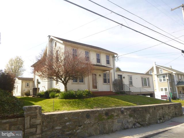200 S CHURCH, Quarryville, PA 17566