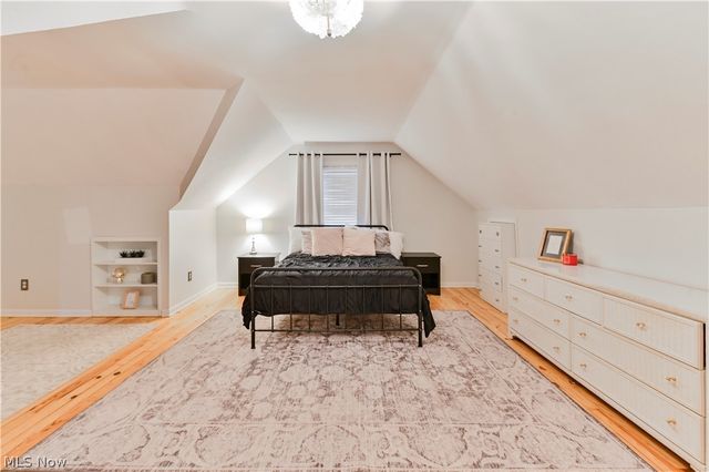 5317 Karen Isle Drive, Willoughby, OH 44094