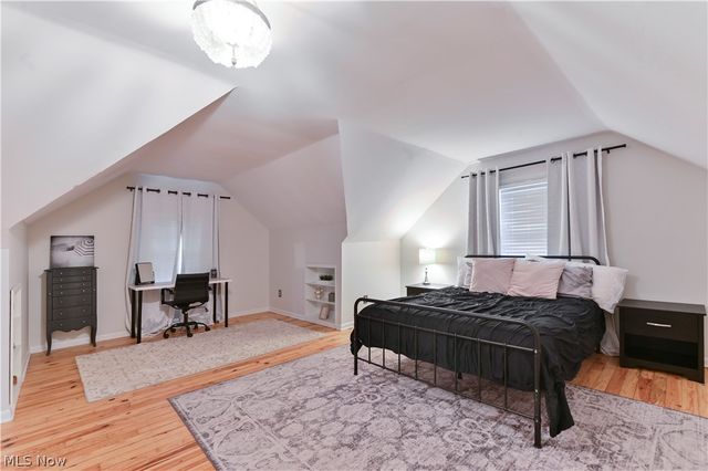 5317 Karen Isle Drive, Willoughby, OH 44094