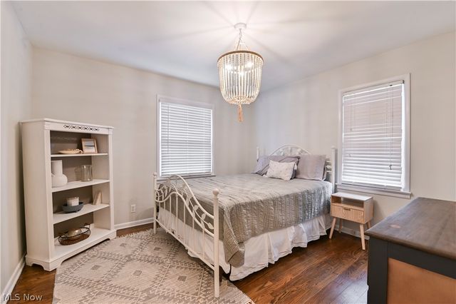 5317 Karen Isle Drive, Willoughby, OH 44094