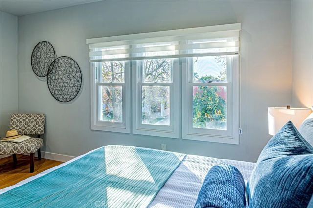 1226 Meadowbrook Avenue, Los Angeles, CA 90019