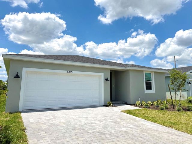 5485 Hampton Park Circle, Vero Beach, FL 32966
