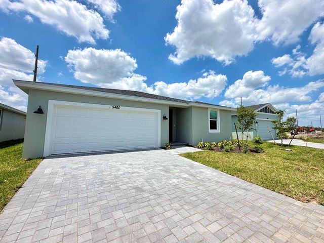 5485 Hampton Park Circle, Vero Beach, FL 32966