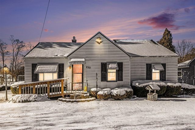 233 Oak Street, Battle Creek, MI 49037