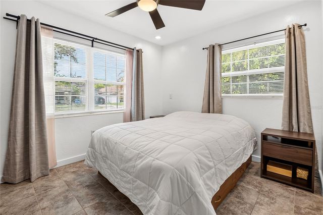 2151 44TH AVENUE N, St Petersburg, FL 33714
