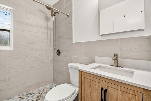 2151 44TH AVENUE N, St Petersburg, FL 33714