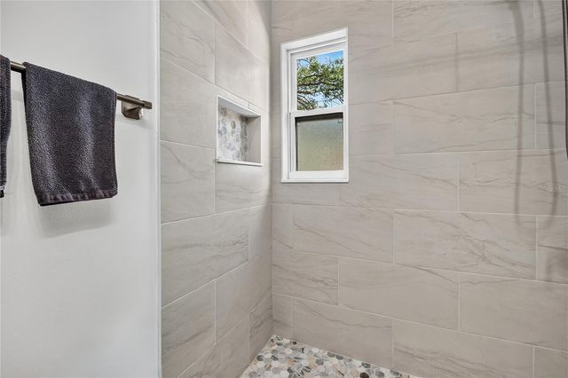 2151 44TH AVENUE N, St Petersburg, FL 33714