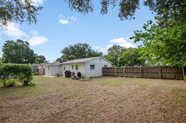 2151 44TH AVENUE N, St Petersburg, FL 33714