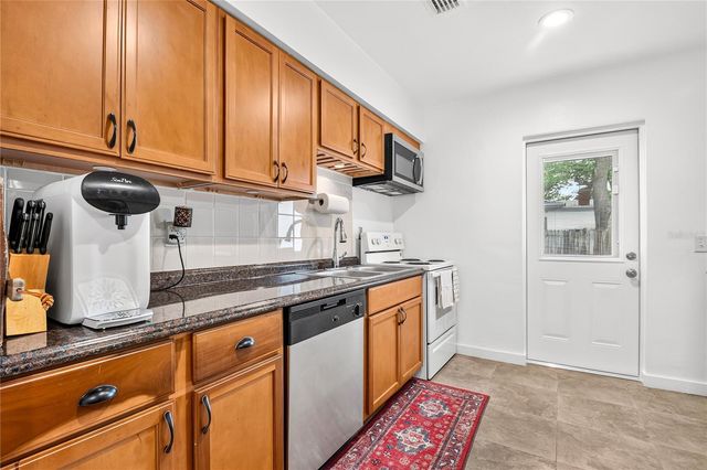 2151 44TH AVENUE N, St Petersburg, FL 33714
