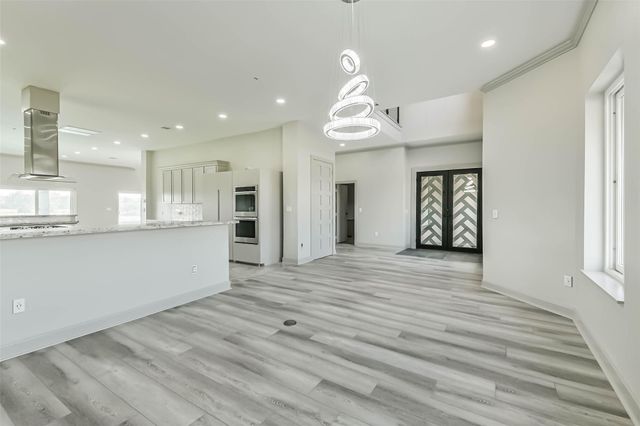 703 Leaning Oak Trail, Richmond, TX 77406