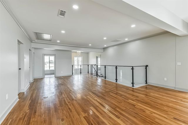 703 Leaning Oak Trail, Richmond, TX 77406