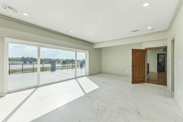 703 Leaning Oak Trail, Richmond, TX 77406