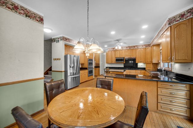 1183 SILO HILL Drive, Grayslake, IL 60030