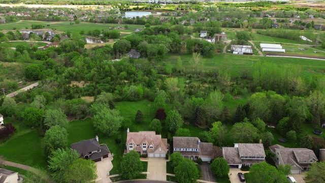 1183 SILO HILL Drive, Grayslake, IL 60030