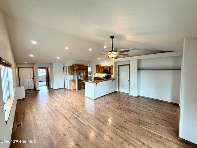 843 W Woodlawn DR, Hayden, ID 83835