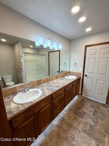 843 W Woodlawn DR, Hayden, ID 83835