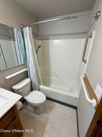 843 W Woodlawn DR, Hayden, ID 83835