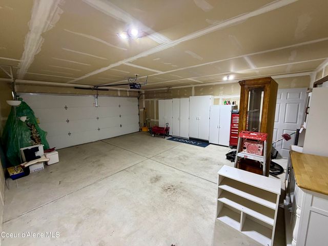 843 W Woodlawn DR, Hayden, ID 83835