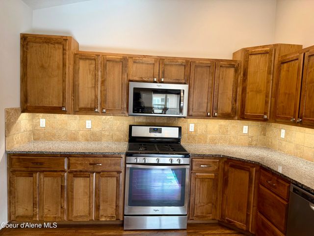 843 W Woodlawn DR, Hayden, ID 83835