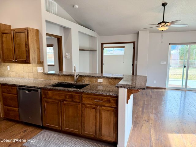 843 W Woodlawn DR, Hayden, ID 83835