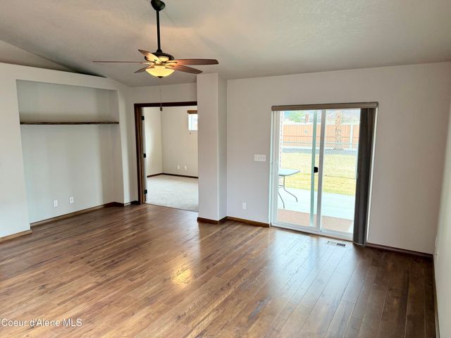 843 W Woodlawn DR, Hayden, ID 83835