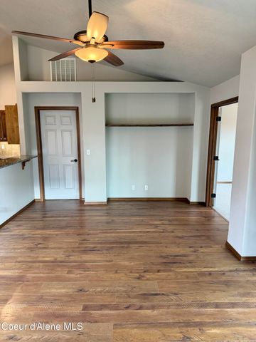 843 W Woodlawn DR, Hayden, ID 83835